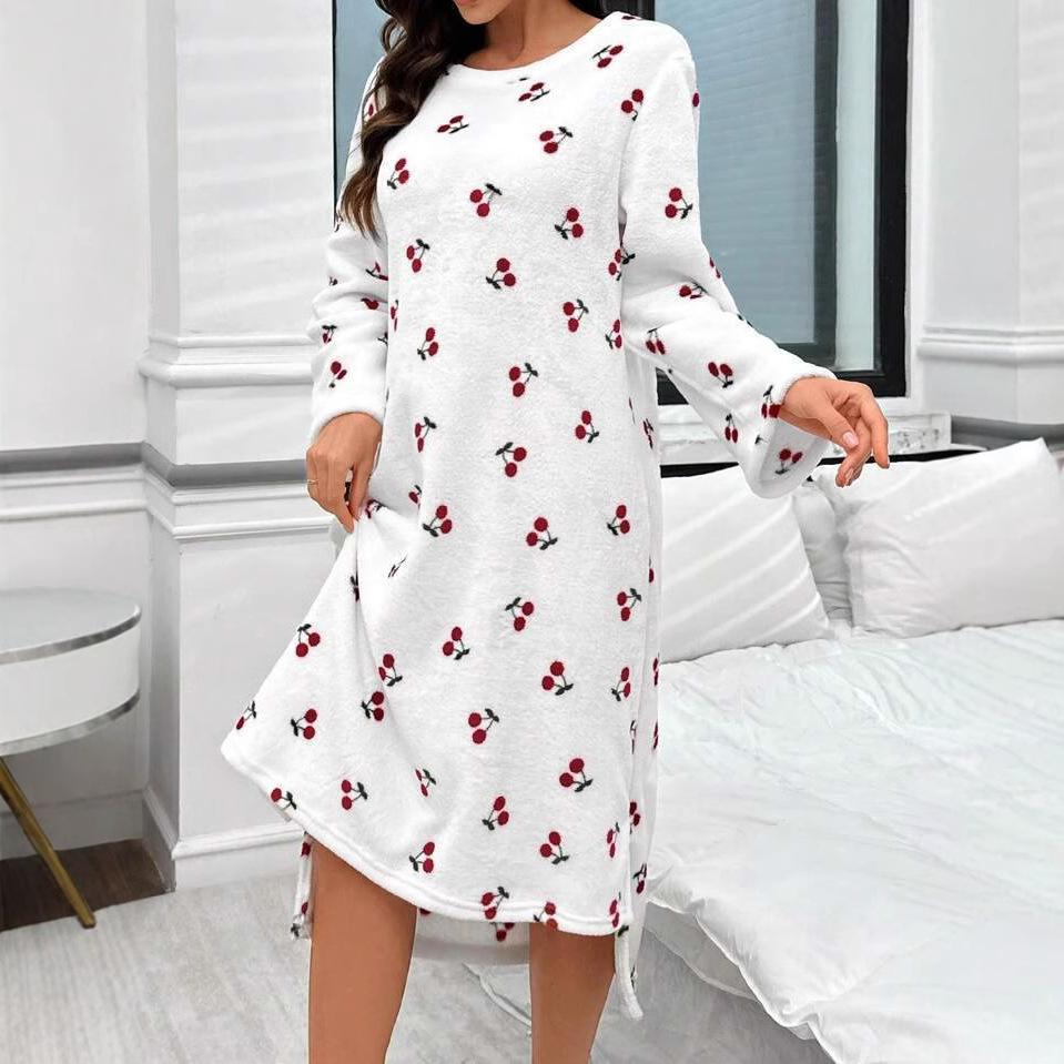 Printed Decorative Bathrobes Are Warm and Furry In Autumn and Winter Ladies Home Clothes and Pajamas Are Worn Out