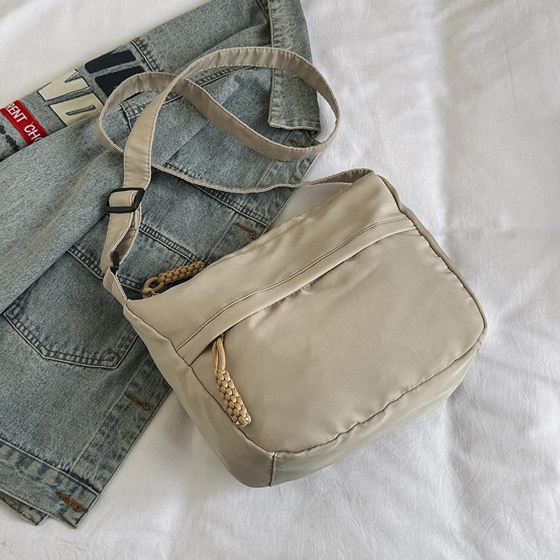 

Корейська версія великої місткої сумки lazy wind tote bag для приміських поїздок через плече жіноча сумка для студентів 2024 року хакі