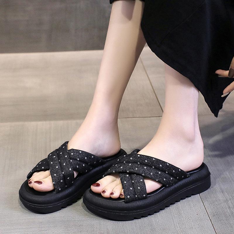Fashion 2024 Summer New Women's Shoes Fashion Cross Wave Point Comfortable Thick Sole Slippers Shoes for Women Zapatos De Mujer