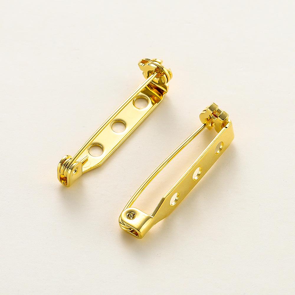 

Брошь из меди с позолотой 18 карат с безопасной застежкой - Ручная работа, Сохраняющая цвет булавка для DIY аксессуаров для одежды и корсажей. 6 pieces (4.7*18mm)