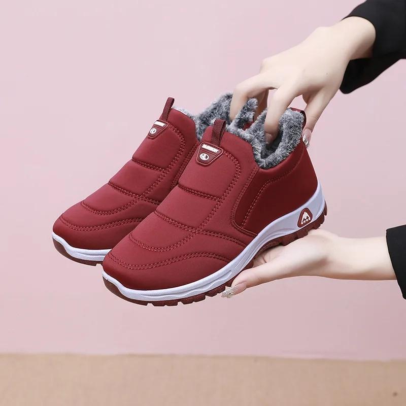 

Зимние утепленные флисовой подкладкой кожаные нескользящие теплые хлопковые туфли для женщин в стиле Старого Пекина, удобные туфли на плоской подошве 42 красный