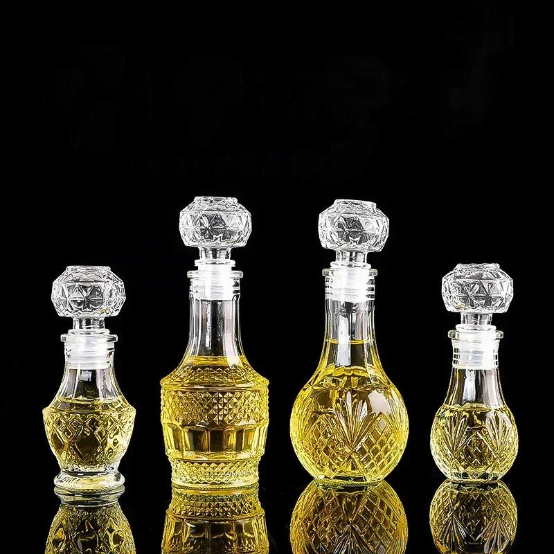 High End Transparent Glass Small Bottle 50/100ml Whiskey Mini Creative Red Bottle 5