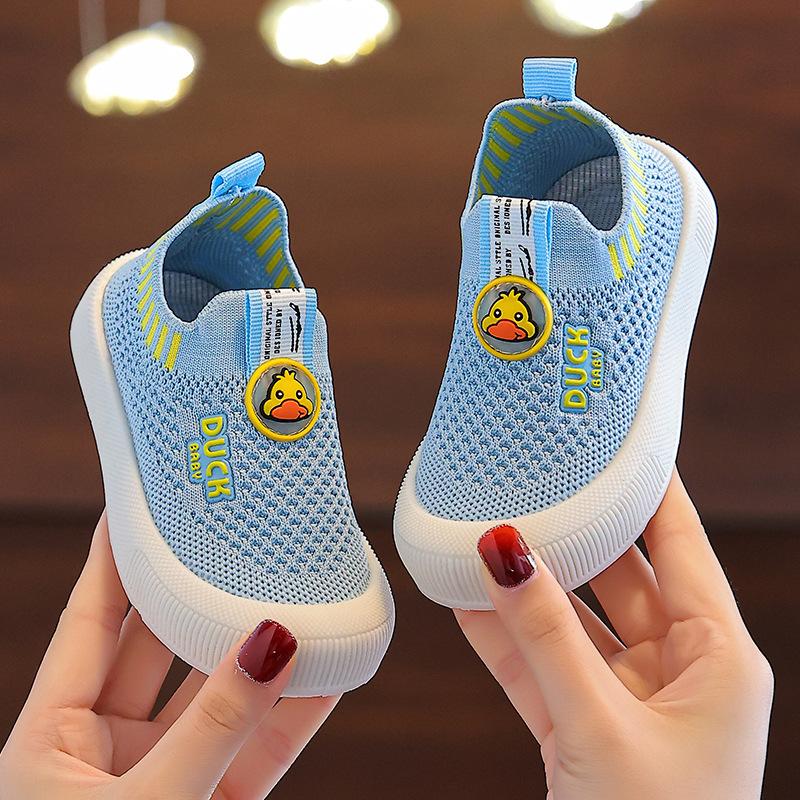 Children's Casual Shoes New Non-Slip Flyknit Shoes Soft Sole Boys and Girls Baby Shoes Slip-On Versatile Breathable Mesh Shoes