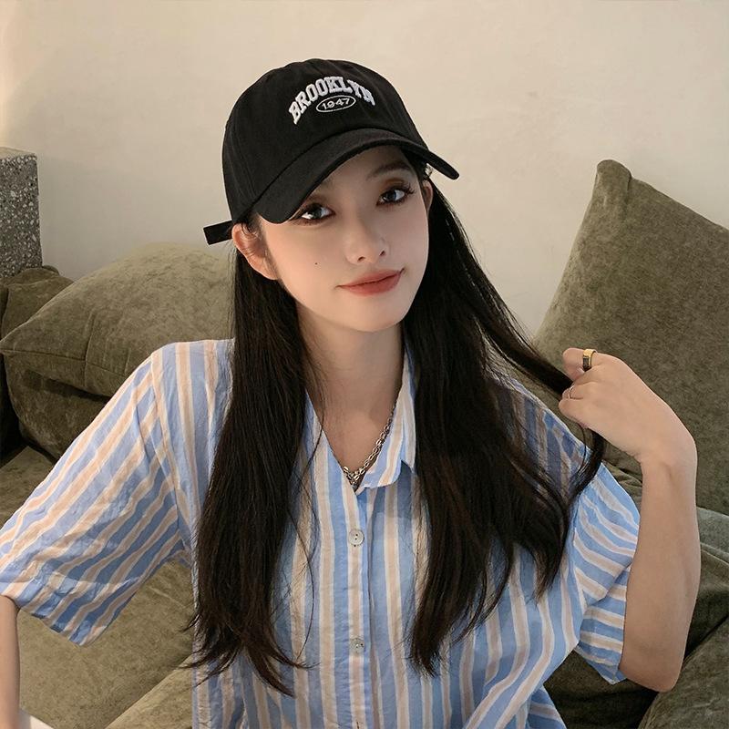American Retro Baseball Cap Women's Letter Embroidery Face Revealing Small Curved Brim Sun Hat Street Photography Couple Peaked Cap