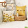 2Pcs Summer Holiday Bee Pillow Covers 45x45cm Waterproof Daisy Throw Pillows Yellow Outdoor Decor Cushion Case Decorations for Porch Home Sofa Couch