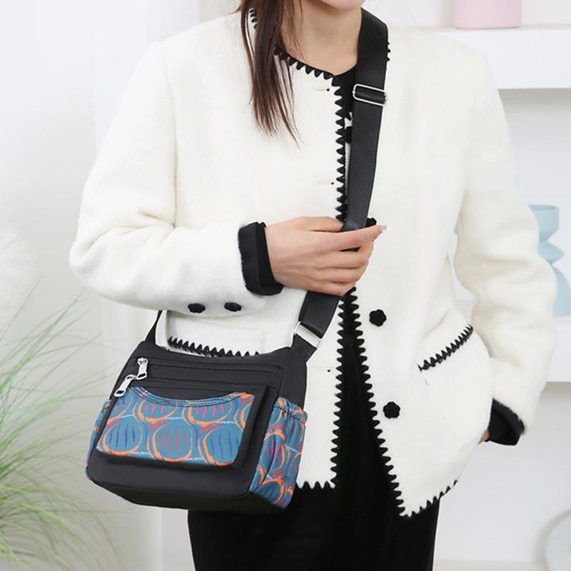 Mote Ny Middelaldrende Mamma-veske Stor kapasitet Trykt Flerlags Skulderveske Lett Casual Joker Dame Crossbody-veske