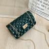 Fashion pearl shoulder jelly bag, women's versatile diamond lipstick change bag, one piece.