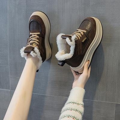 New Casual Versatile Thickened Velvet Warm Heightening Casual Sports Snow Boots Women's Shoes Thick Baseplate Shoes Women