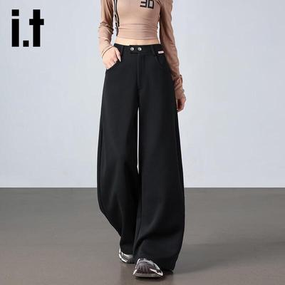 Hosen & Röcke – Hosen & Kniehosen