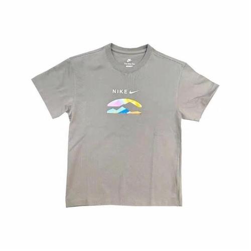 

Nike Comfortable Breathable Crew Neck Short Sleeve T-Shirt for Men in Gray EU XL сірий колір