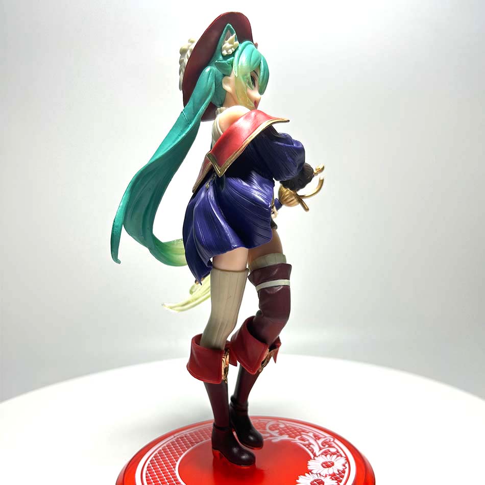 Hatsune Miku Stolní Roztomilá Akční Figurka 11cm Verze s Kočičím Tričkem. Anime figurka Kawaii dívka Model hračka Dárek