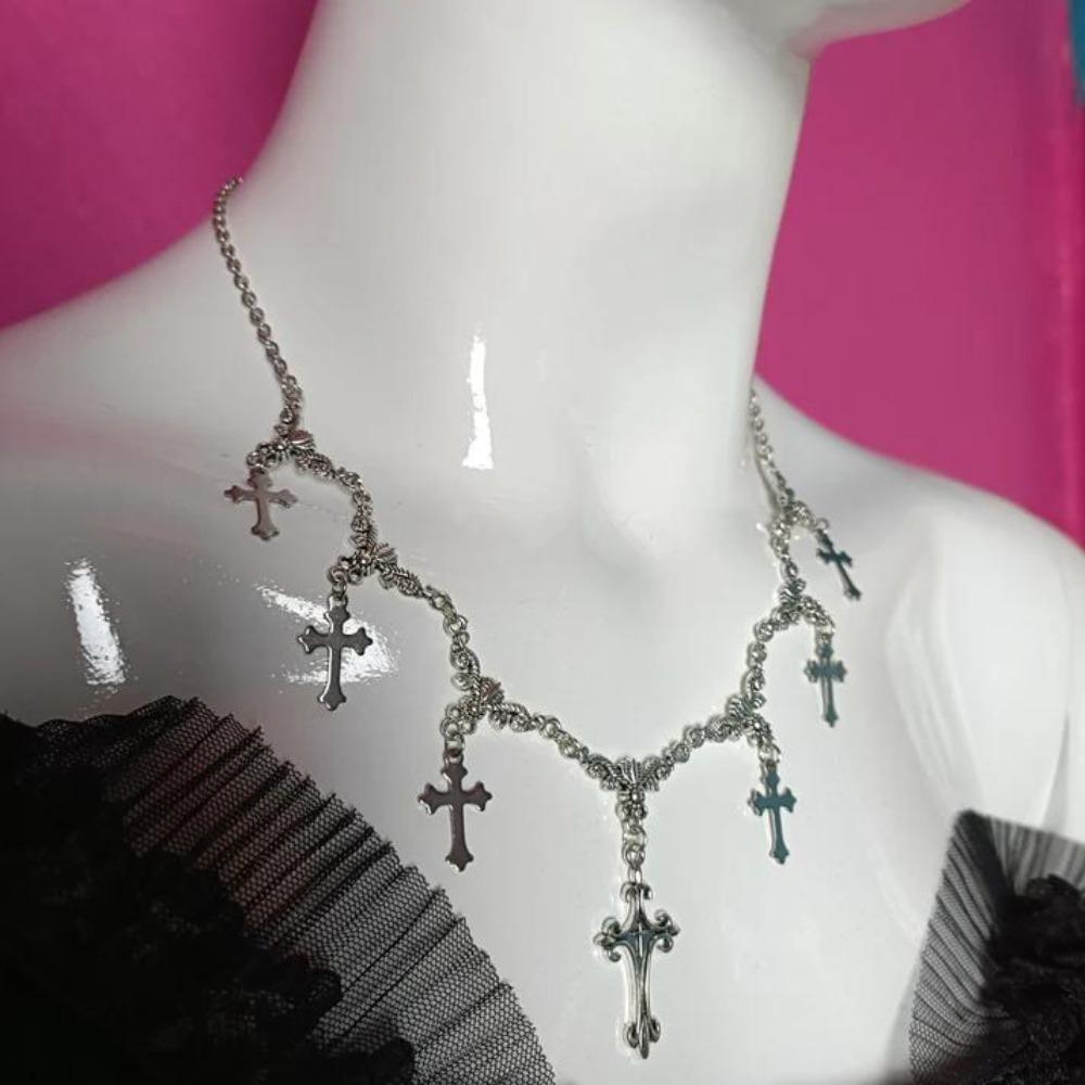 Exquisites Temperament Silberfarbene Kreuz-Multi-Anhänger-Halskette für Damen Gothic Halloween Party Hexe Schmuck Zubehör Geschenke