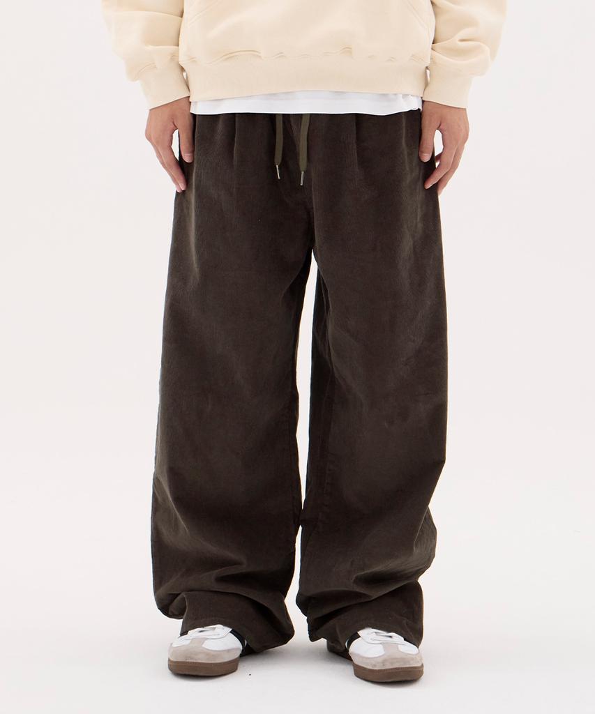 URBANAGE Corduroy Single-Pleat Wide Elastic Pants_Khaki