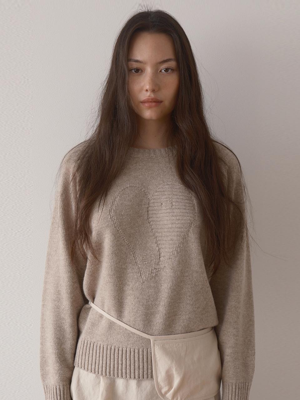 I Comma I Heart Symbol Knit (Beige) Beige