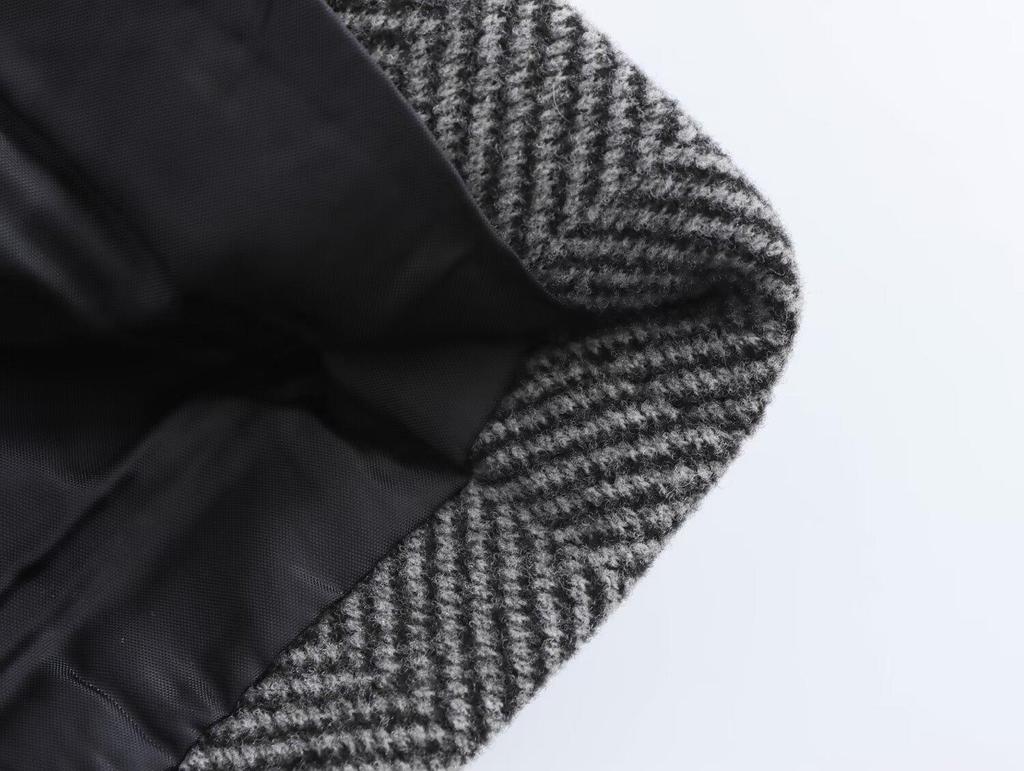 2024 Women's Autumn Fashion: European & American Style Herringbone Jacket with Casual Pants