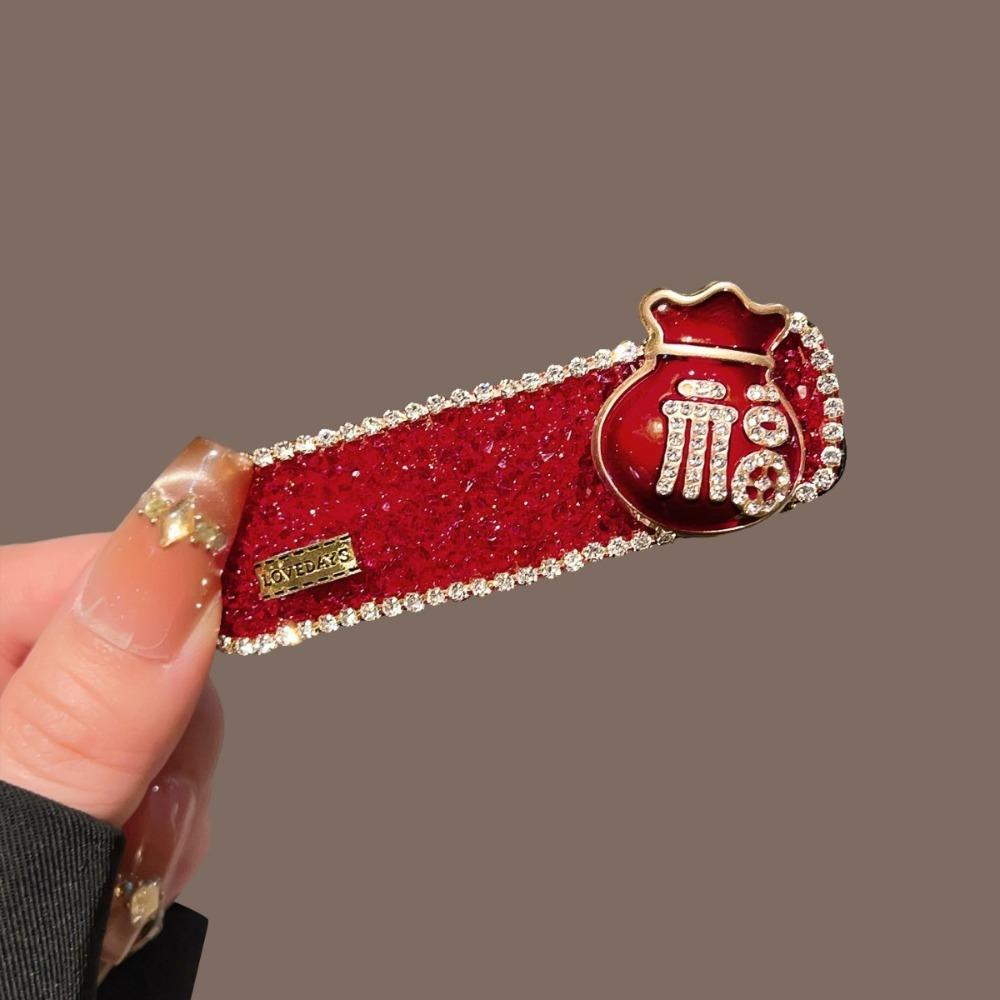 

Красный Мешочек Удачи Зажим для Волос Блестящая Ткань Инкрустированный Цирконами Золотой Узор Фу Счастливый Праздничный Стиль Сверкающий Аксессуар для Волос