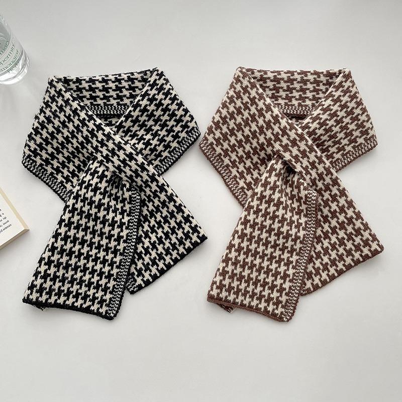 Lazy Cross Scarf Women's Autumn and Winter Fashion Versatile Couple Neck Protection Thickened Warm Soft Waxy Knitted Scarf