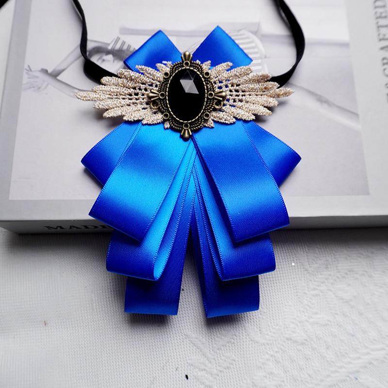 Solid Color Butterfly Tie With Rhinestone Decor And Polyester Fabric For Formal Events And Weddings