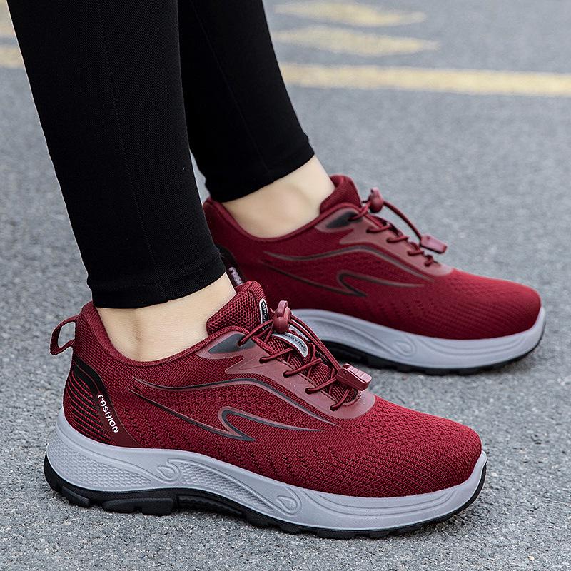 Slip-on Soft Sole Anti-Slip Walking Shoes for Women, Grandma Spring/Summer Collection 2025
