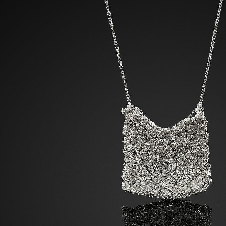 

Handmade 925 Sterling Silver Money Bag Necklace: Light Luxury Design