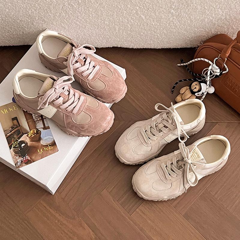 European Station 2025 Spring Casual Leather Retro Flat-bottomed German Training Shoes Lightweight Non-slip Soft-soled Forrest Gump Sports Board Sho