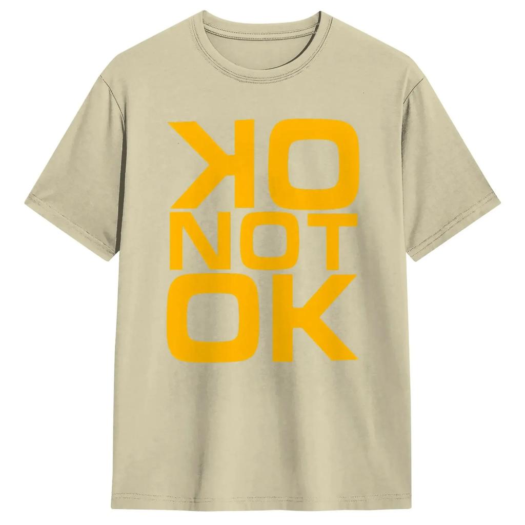 Übergroßes Schwarzes Baumwoll-Streetwear-T-Shirt mit Kräftigem Gelben „OK NOT OK“ Statement-Grafikdruck Merch Damen- und Herren-T-Shirts
