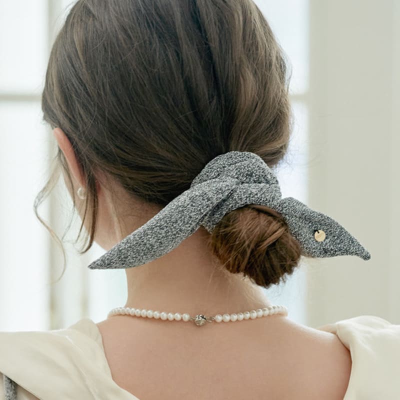 

BESTY Bella Shine Wave Hair Pony Shine Wire Pony_Black