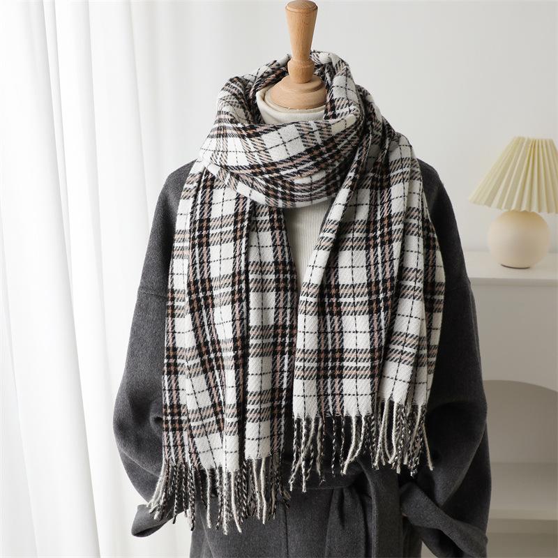 Cachecol Lenço Quente e Frio de Imitação de Caxemira Moda Outono e Inverno High-End Xadrez Elegante Versátil Cachecol com Franjas