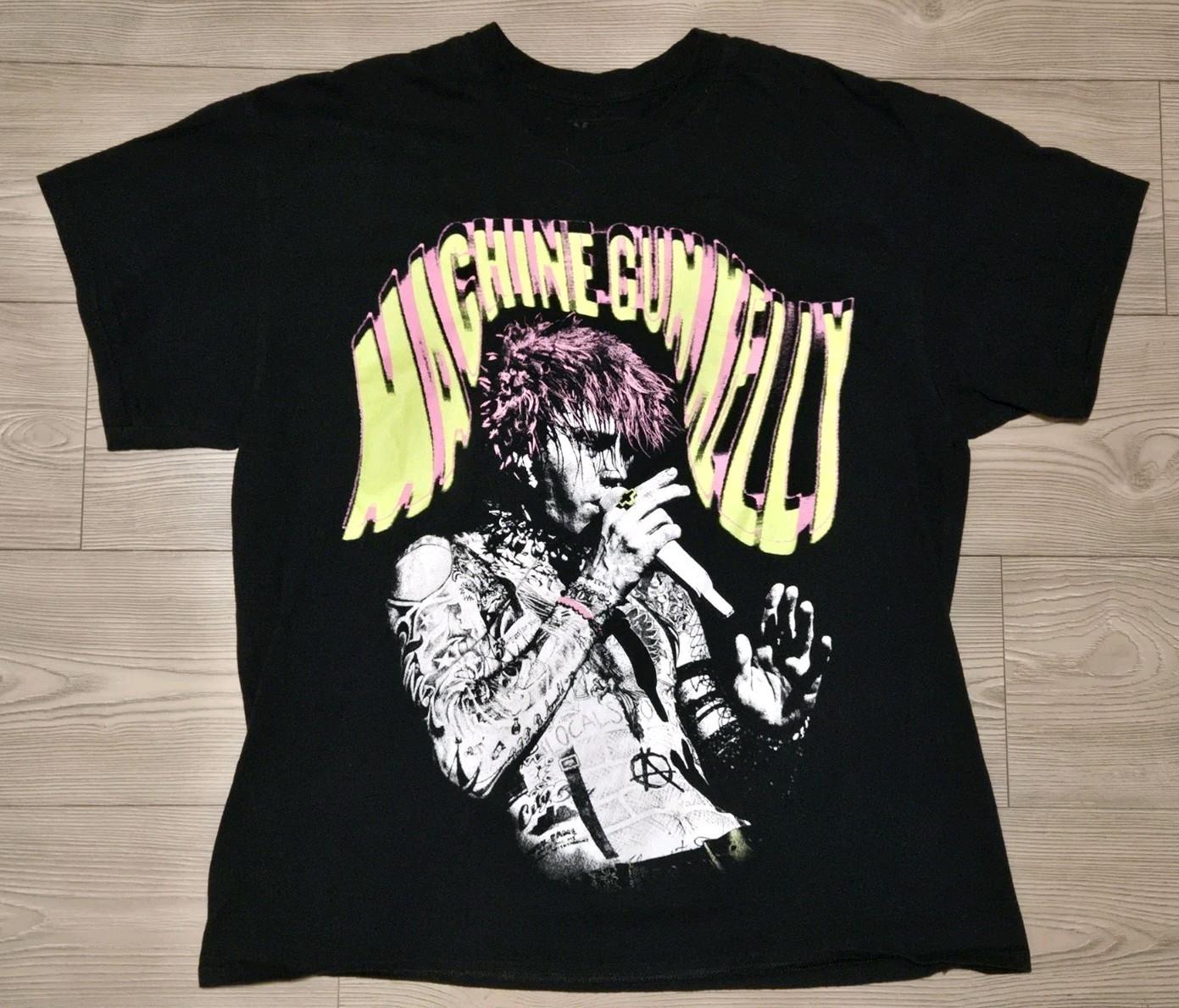Authentic Machine Gun Kelly MGK Singing Photo Mens XL Black Hip Hop Unisex T-Shirt L