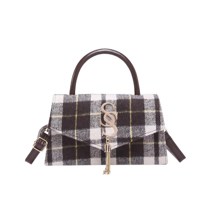 Trendy Boxy Handbag For Women In Black Blue Green And Coffee Fashionable Look коричневый