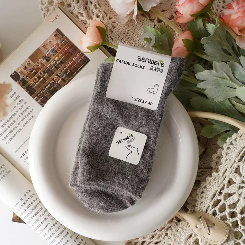 Warm Fuzzy Socks Soft Cashmere Snow Socks Fashion Sleeping Socks for Men Women