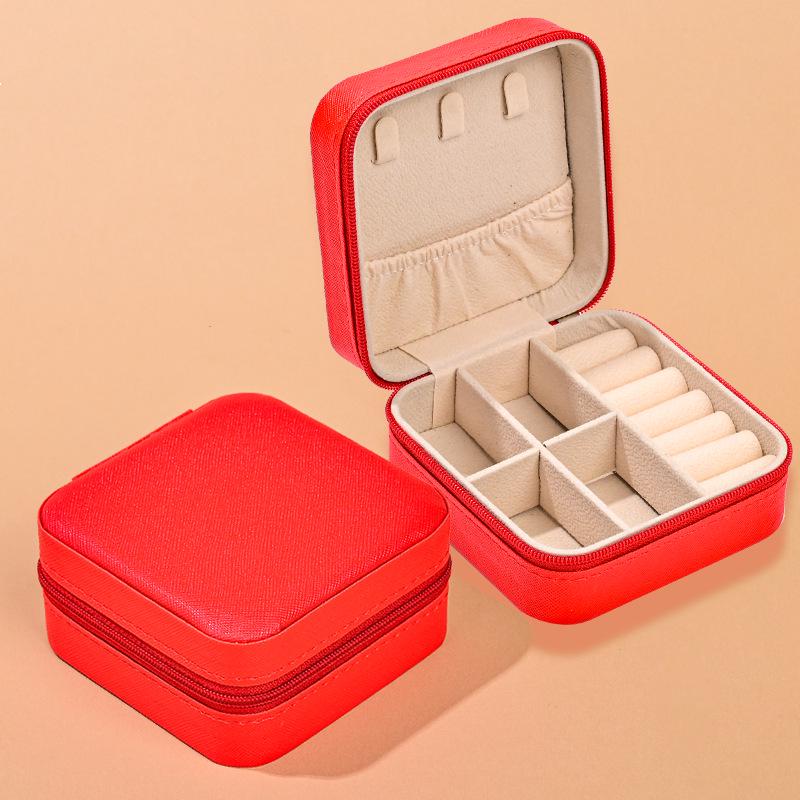 

Компактная дорожная шкатулка для хранения ювелирных изделий для серег, ожерелий и колец