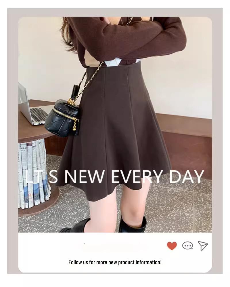 2023 Autumn & Winter Women's High-Waist Korean Style Corduroy A-Line Skirt with Anti-Exposure Design