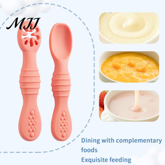 Soft Tip Spoons for Newborns 2Pcs Silicone Baby Spoon, Toddler Training Spoon Puree Fruit Puree, Babies Non-Slip Handle Infant Feeding Self