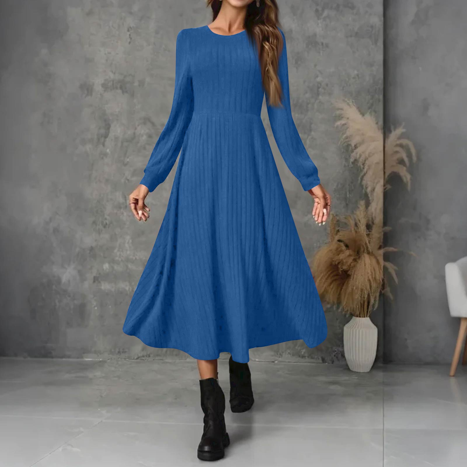 

Женское модное повседневное макси-платье с круглым вырезом и длинными рукавами, однотонное, с ребристой отделкой и деталями с бахромой XXL синий