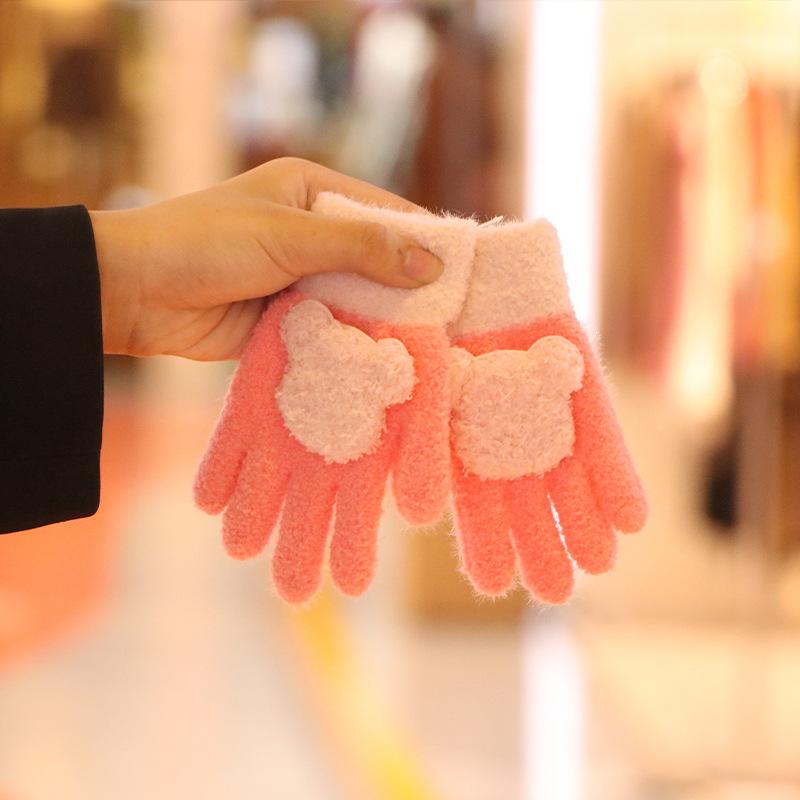 Children's gloves full finger cute bear velvet thickened warm skin-friendly hand care children outdoor play knitting autumn and winter