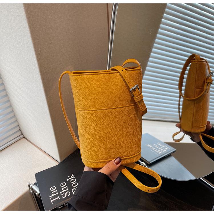 Beliebte kleine Tasche Damen Sommer 2025 neu einfache und vielseitige Umhängetasche Handytasche