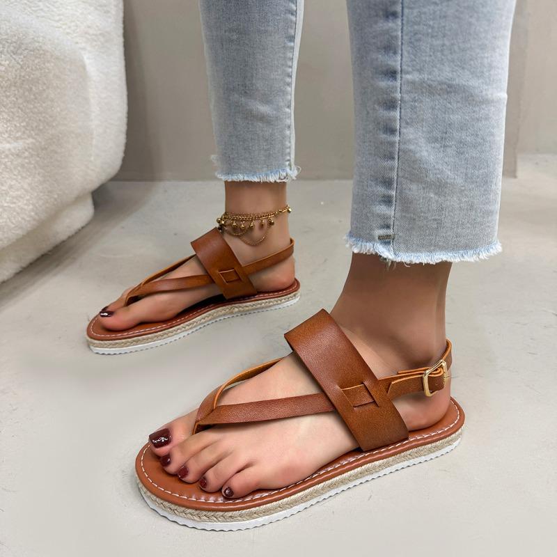 Fashion 2025 New Brand Buckle Strap Women's Sandals Fashion Pinch Toe Beach Sandals Women Summer Plus Size Best Seller Flat Sandals