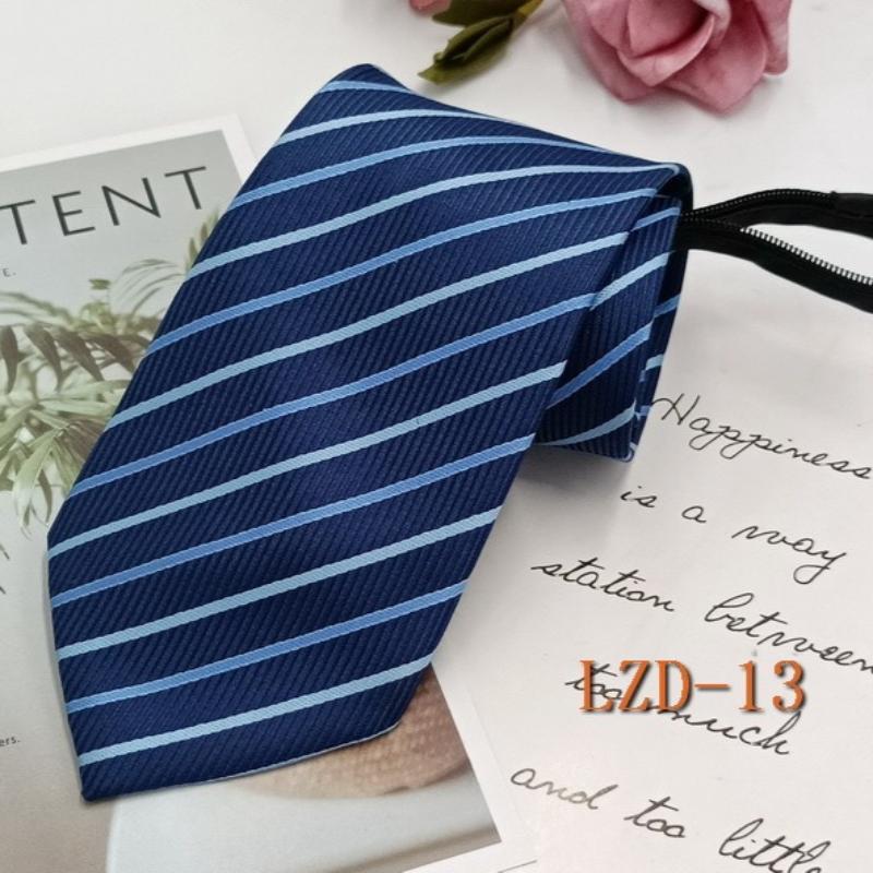 Men's Formal Business Tie with 8cm Zipper, Striped Black Tie, No Knotting Required.