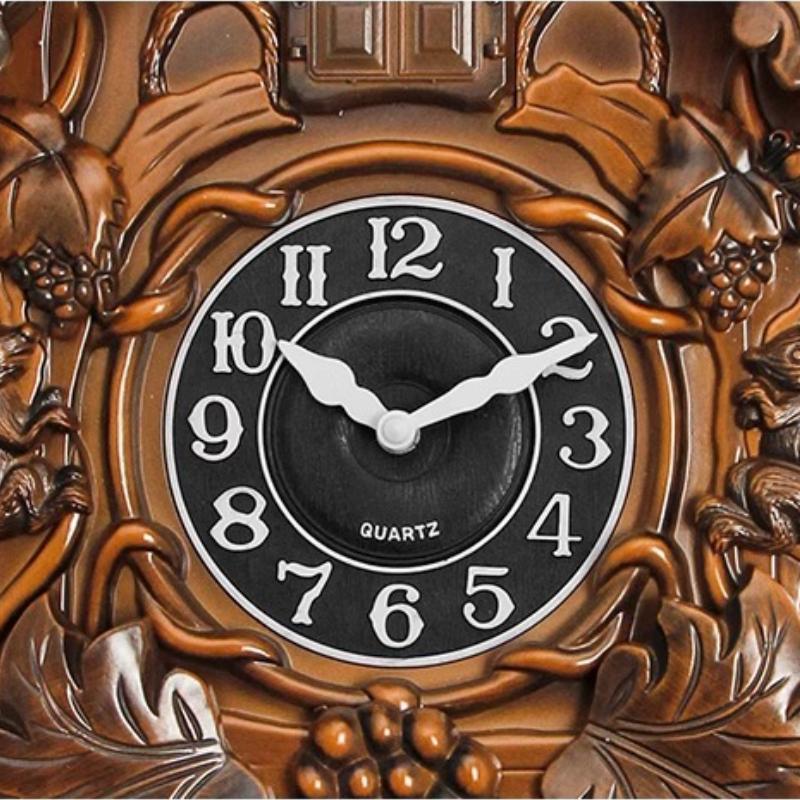 Wall Clock Aesthetic Cuckoo Clocks Retro Wall Watch Decorative Watches Luxury Living Room Ornaments Elegant Home Decoration
