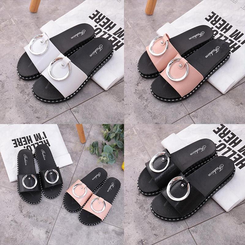 Luxurious Summer Outdoor Sandals Sexy Women Beach Flat Sandal Shoes In Classic Style