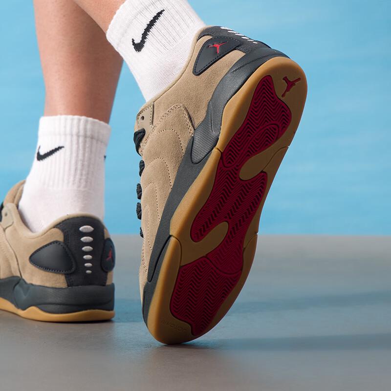 Nike Men's IB3731-200 Basic Basketball Shoes