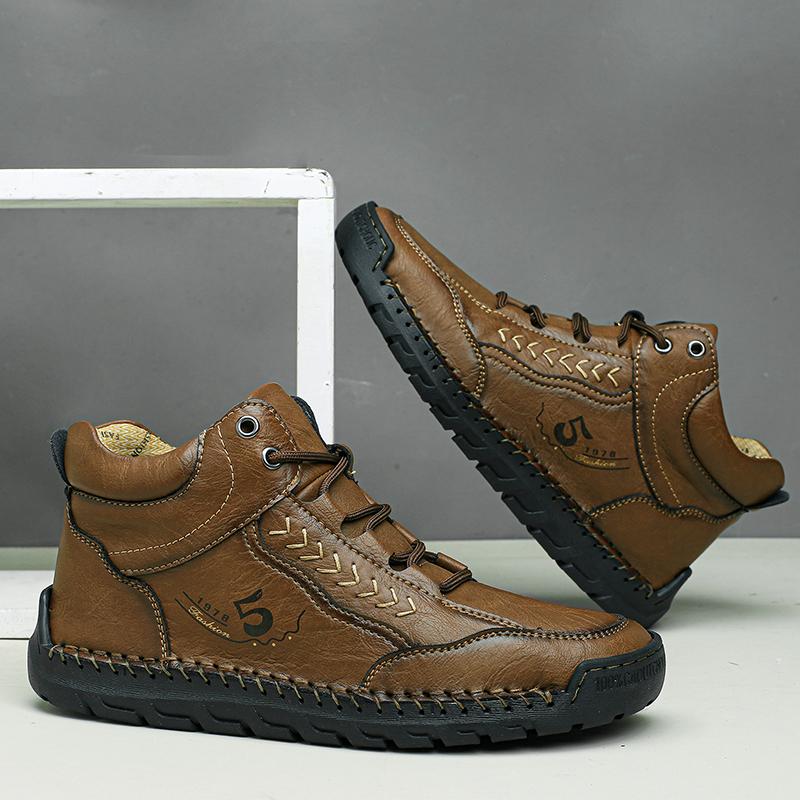 New Autumn Handmade Leather Men Boots Outdoor Design Sneakers Man Breathable Casual Leather Shoes Men Ankle Boots Fall Plus Size