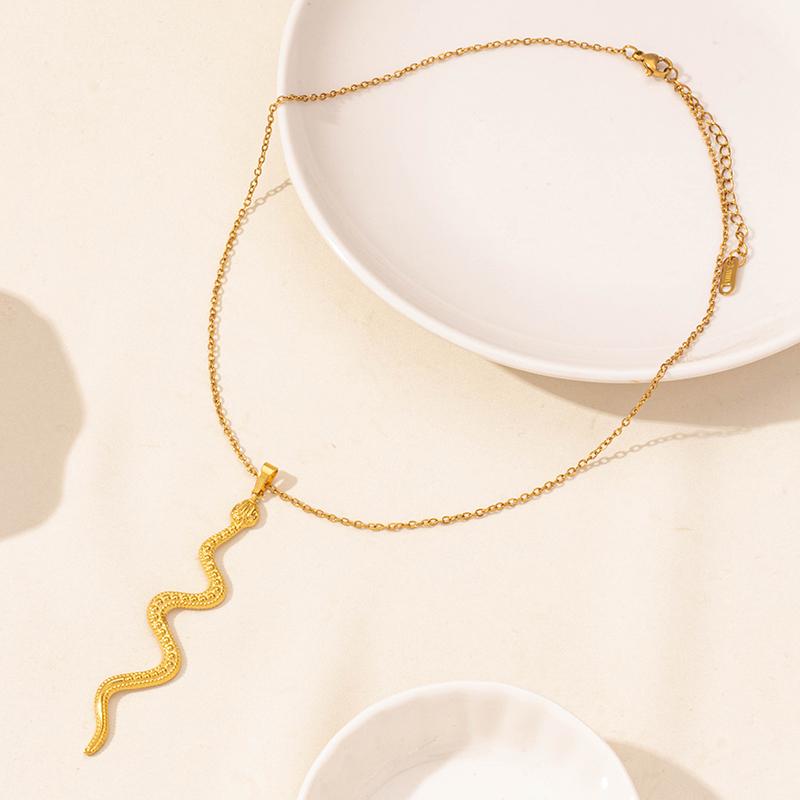 

New Ladies Snake Necklace Stainless Steel Stylish Animal Pendant Necklace Statement Simple Style Fashion Women Birthday Jewelry