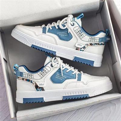 Încălțăminte pentru bărbați – Adidaşi