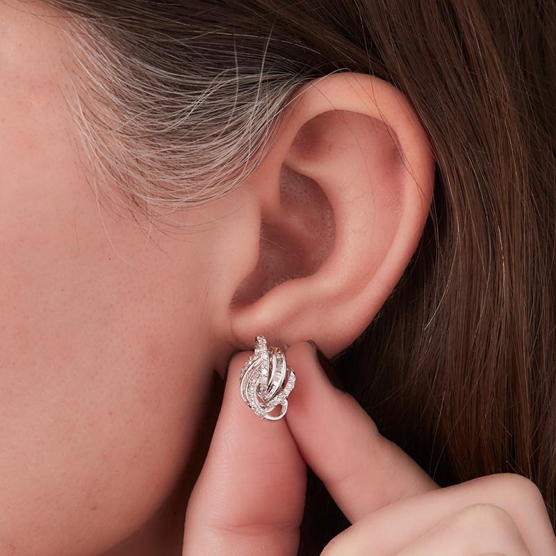 Delicate Bright Zirconia Stud Earrings for Women Engagement Jewelry Fashion Silver Color Accessories for Wedding Ceremony