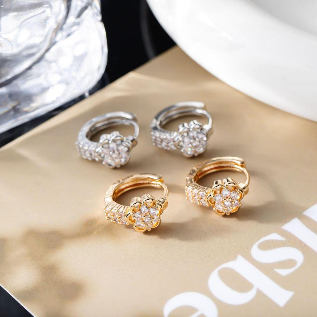 Japanese Korean Luxury Zirconia Flower Ear Clips: Elegant Micro-set Exquisite Earrings for Women