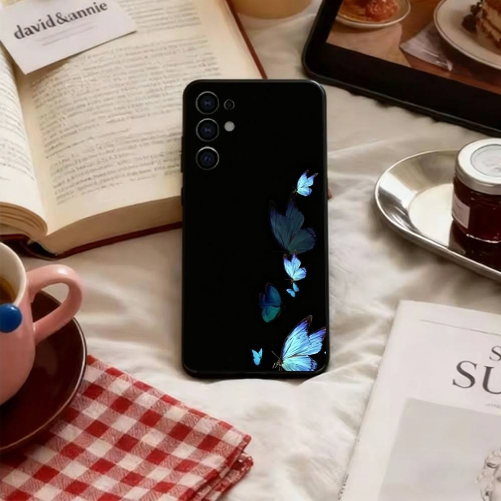 Beautiful butterfly Phone Case For Samsung S25,S24,S21,S22,S23,S30,Ultra,S20,Plus,Fe,Soft Black Cover