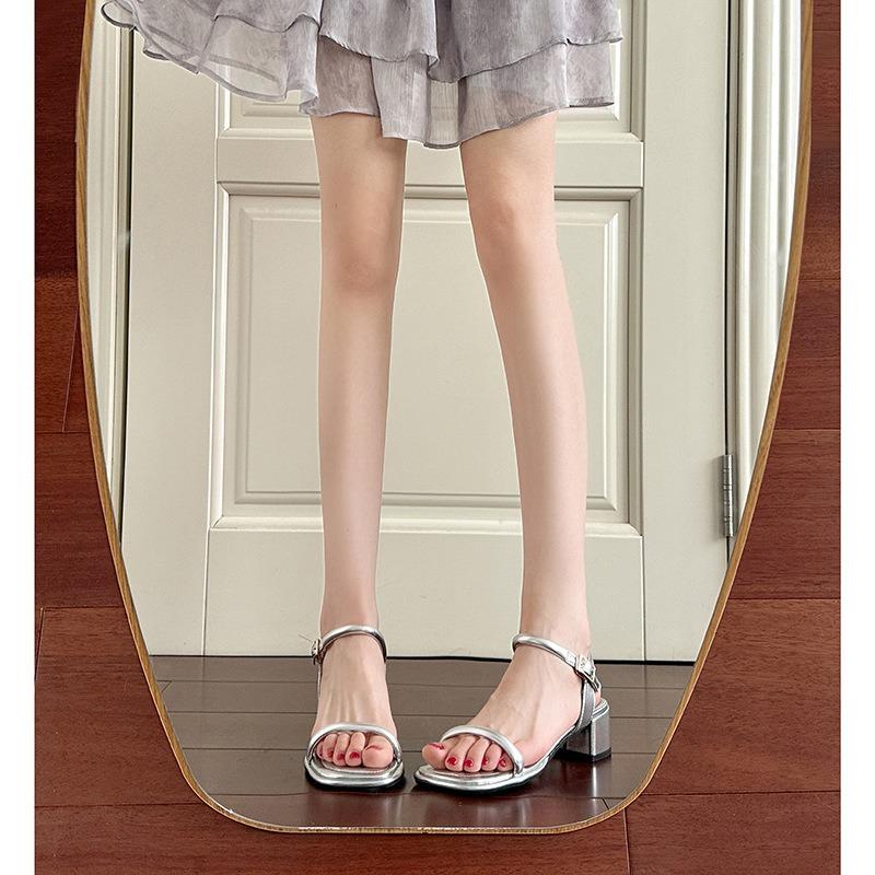 High-heeled Sandals for Women's Summer New High-end Silver Mid-heel One-word Buckle with Open-toed Thick-heeled Sandals for Women