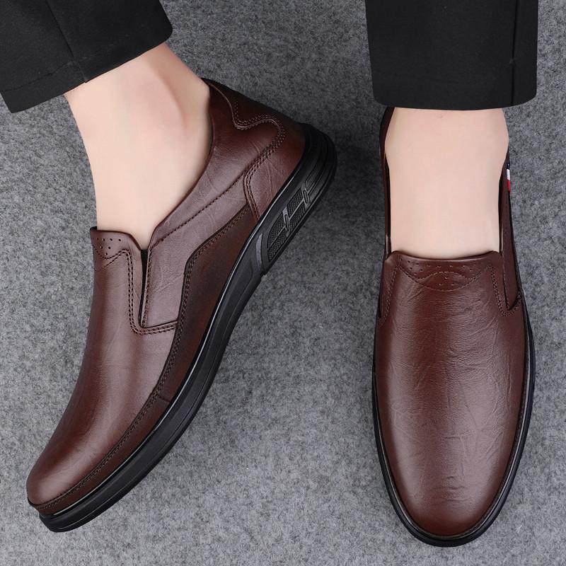 Fashion Handmade Slip on Loafers Elegantes Moccasins Breathable Male Driving Shoes Formal Dress Wedding Shoes Mens Genuine Leather Shoes